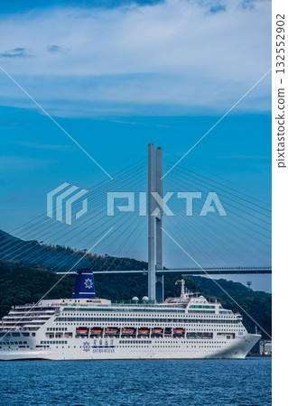 Nagasaki Port Passenger Ship Arrival (Piano Land) From Yanagi Pier [Nagasaki City] 132552902