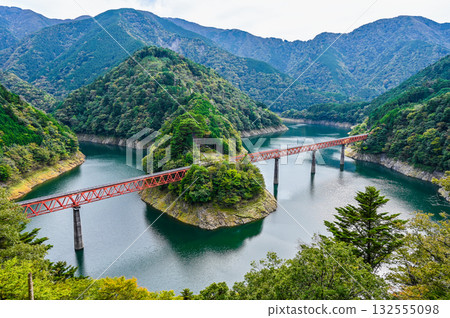 Lake Okuoiko Station, Shizuoka Prefecture 132555098