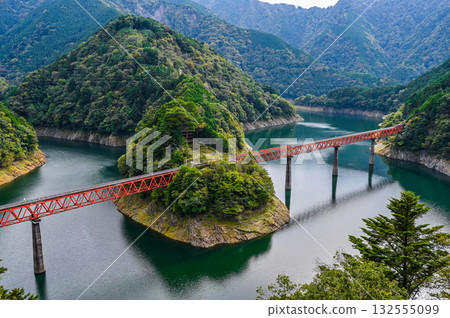 靜岡縣奧子湖站 132555099