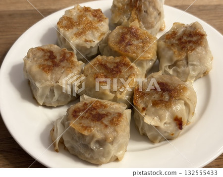 Shumai Shumai 132555433