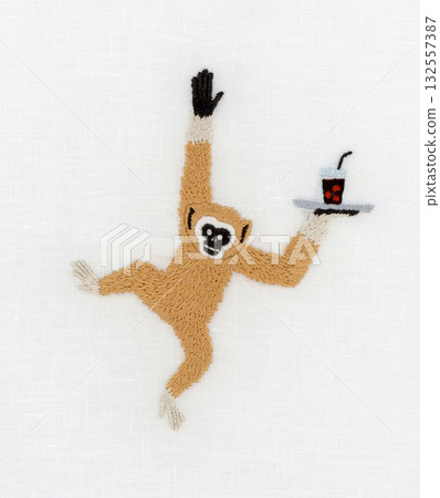 白紋長臂猿刺繡 132557387
