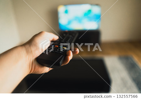 Change the TV channel Change the TV channel 132557566