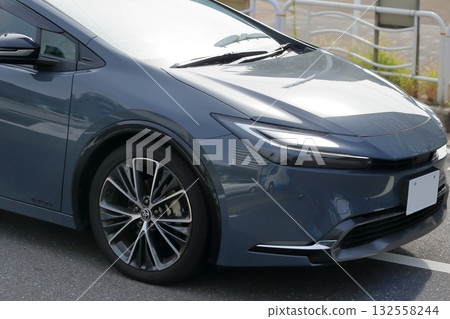 Domestic hybrid cars 132558244