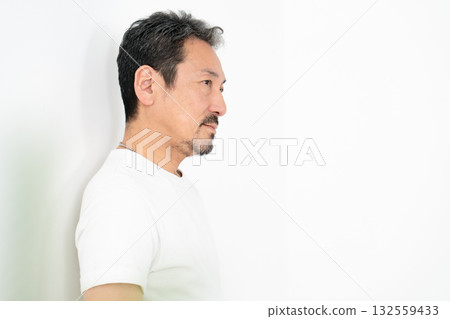 Men's Beauty Middle Age Men's Beauty Middle Age 132559433