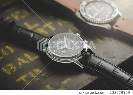 military style men wristwatch 132559599