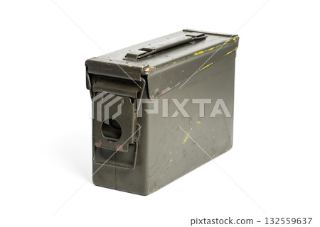Old ammunition box 132559637