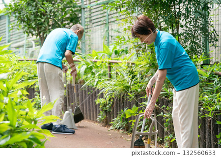 Manager Cleaning Path Manager Cleaning Path 132560633