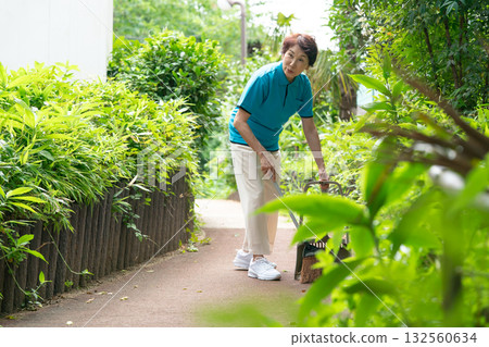 Manager Cleaning Path 132560634