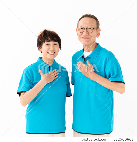 老年男女看護管家 132560665