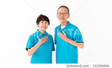 老年男女看護管家 132560666