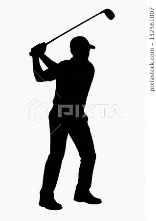 一名男子揮動高爾夫球桿的剪影 132561007