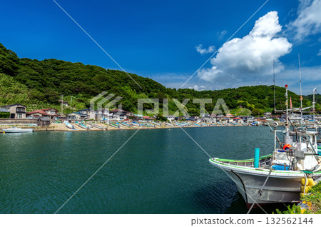 [Toga Port, Akita Prefecture] A quiet fishing village surrounded by nature 132562144