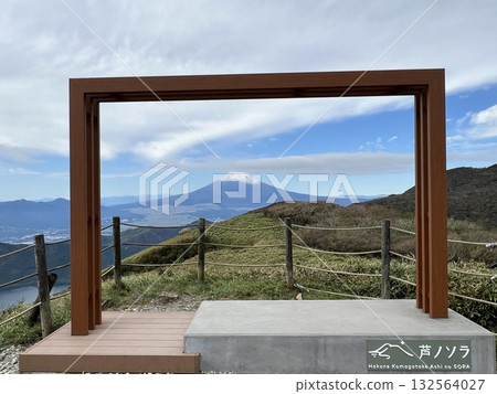 Mount Fuji from the Ashinosora photo spot in Hakone, Kanagawa Prefecture 132564027