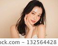 Beautiful bare skin female portrait Beautiful bare skin female portrait 132564428