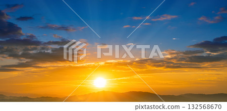 Mountain range and morning sun 132568670