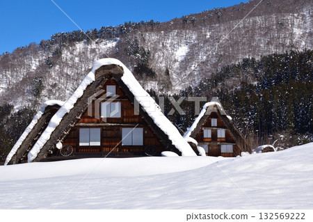 Winter Shirakawa-go Winter Shirakawa-go 132569222