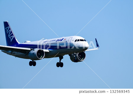 Toyama Airport, All Nippon Airways Toyama Airport, All Nippon Airways 132569345