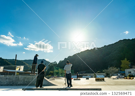 Young people enjoying skateboarding at Hobara Skate Park, the former Hobara Elementary School in Minamiise Town, Mie Prefecture Young people enjoying skateboarding at Hobara Skate Park, the former Hobara Elementary School in Minamiise Town, Mie Prefecture 132569471