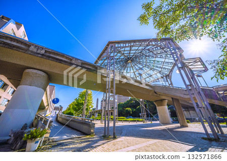 日本橫濱城市景觀，包括橫濱市營地鐵中川站（東京都會大學橫濱校區前） 132571866