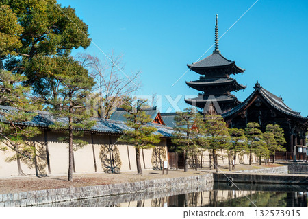 Toji 5層寶塔 132573915