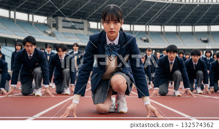 高中女生準備開始考試的圖片 高中女生準備開始考試的圖片 132574362