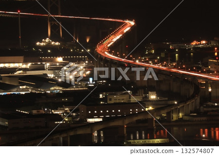 點亮的橋 132574807