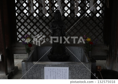 Kagurazaka Zenkoku-ji Temple Kagurazaka Zenkoku-ji Temple 132575018