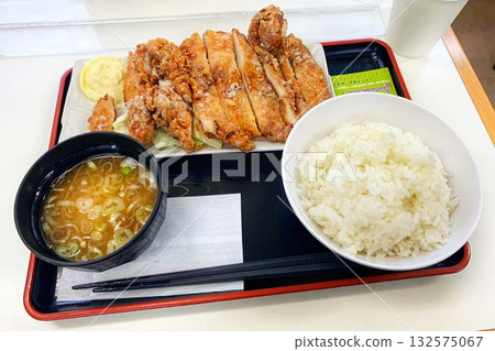 Delicious Sanzoku-yaki set meal Delicious Sanzoku-yaki set meal 132575067