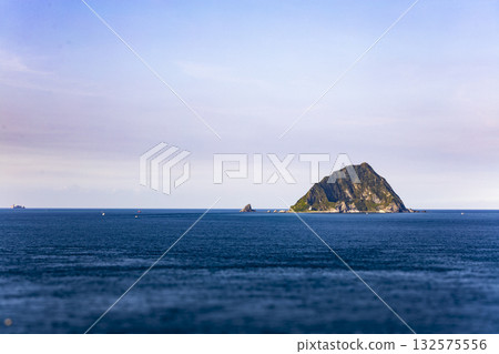 台灣地標:基隆島,海洋中的孤島 台灣地標:基隆島,海洋中的孤島 132575556