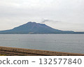 Sakurajima as seen from Sengan-en Garden in Kagoshima 132577840