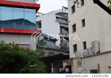 Achiul Village architecture contrasting traditional and modern buildings Seoul 132581280