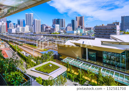 Tokyo cityscape in Japan, with views of the Shinkansen, Yamanote Line (inside and outside), and tower apartment complexes such as Shibaura Island Cape Tower 132581708