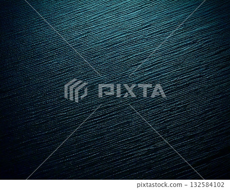 黑色塑膠板的細微凹凸和淺色陰影 132584102