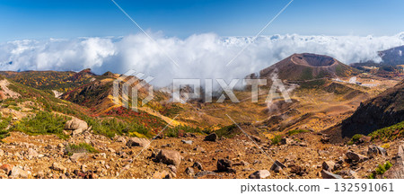 Autumnal color of Azuma Kofuji from the Issaikyo mountain trail Autumnal color of Azuma Kofuji from the Issaikyo mountain trail 132591061