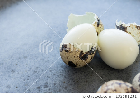 Quail eggs 132591231