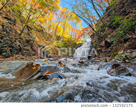 Asama Falls (Autumn) 132592173