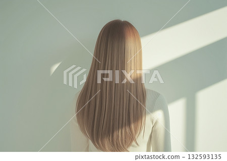 Blonde women: Hair quality improvement Blonde women: Hair quality improvement 132593135