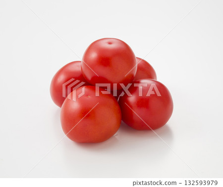  Midi tomato 132593979
