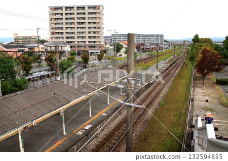 Setaka Station platform and tracks in Miyama City, Fukuoka Prefecture 132594855