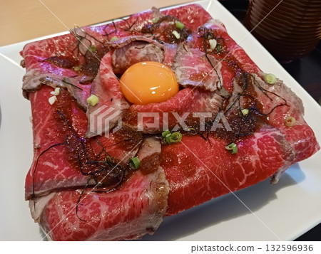 鬼穀食堂末廣近江牛烤牛肉蓋飯套餐 132596936
