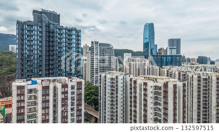 Oct 29 2025 Modern Urban Living in Tai Koo Shing Oct 29 2025 Modern Urban Living in Tai Koo Shing 132597515