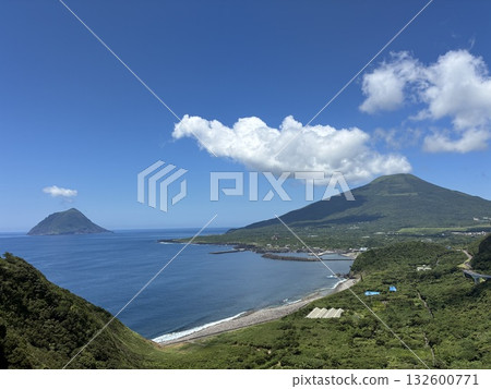 陽光明媚的島嶼 陽光明媚的島嶼 132600771