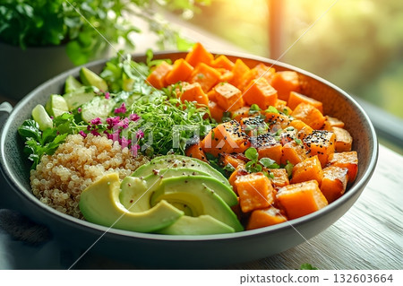 烤地瓜酪梨健康沙拉碗 132603664