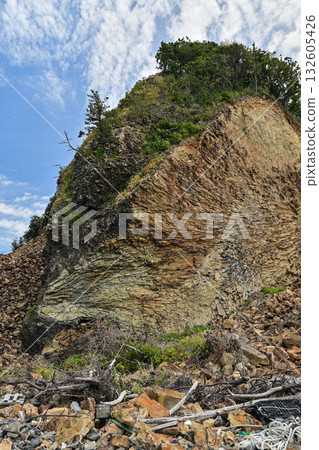 琴濱的柱狀節理倒塌 132605426