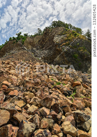Collapsed columnar joints at Kotogahama 132605428