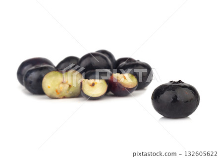 blueberry cut slice half on a white background 132605622