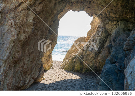 愛知縣：日之出石門和伊良子岬海灘的海岸線 132606956