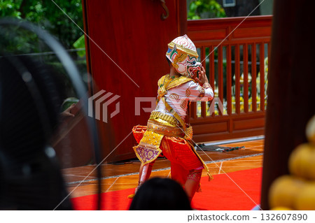 Thai Khon Mask Dance Performance Thai Khon Mask Dance Performance 132607890