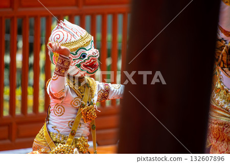 Thai Khon Mask Dance Performance Thai Khon Mask Dance Performance 132607896