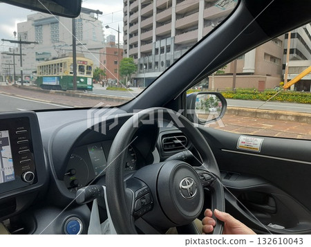 View from the driver's seat Steering wheel 132610043